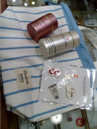 Set Elizabeth Arden siero viso e contorno occhi