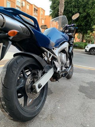 Yamaha Fazer 900 - Muy Cuidada
