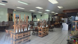 Se traspasa restaurante 642 03 84 26