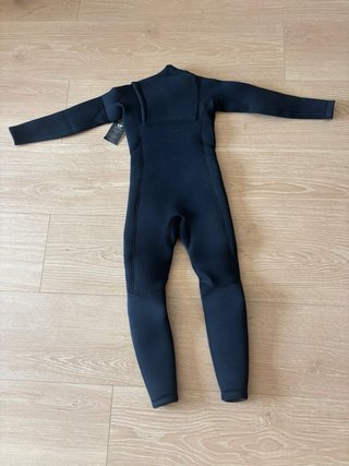 Neopreno infantil 5/4 UP Talla 8