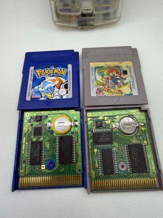 Nintendo Game Boy Color Traslúcida + 2 juegos