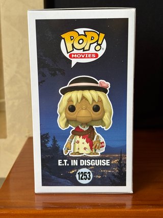 Funko Pop! #1253 E.T. In Disguise. Movies