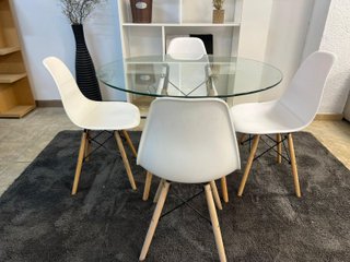 Mesa redonda cristal + 4 sillas nórdicas