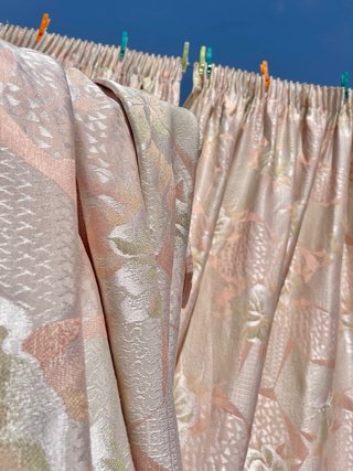 Tela antigua hilo de seda damasco 2 cortinas