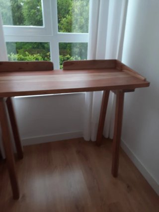 Escritorio de madera Acacia