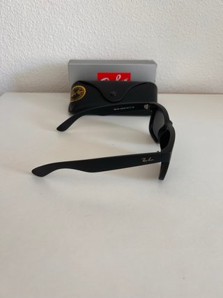 Ray-Ban RB4165 Justin negras