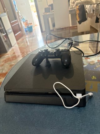 PS4 (PlayStation 4) Negra