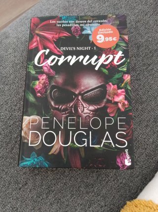 Corrupt (Devil's Night 1)