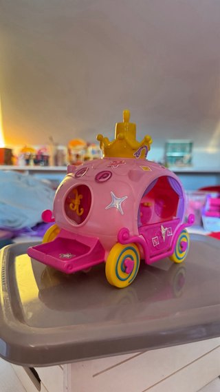 Coche Pinypon Realeza