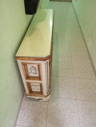 Mueble madera y cristal para restaurar