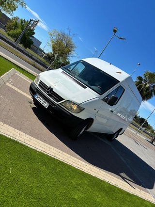 Mercedes-Benz Sprinter 2005
