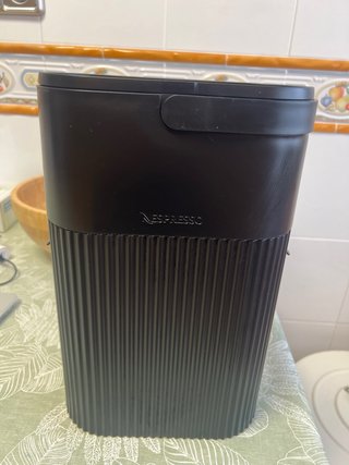 Cafetera Nespresso Lattissima One