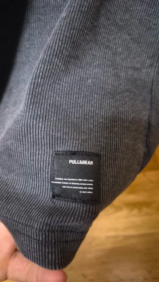 Camiseta Pull & Bear oversize rayas gris