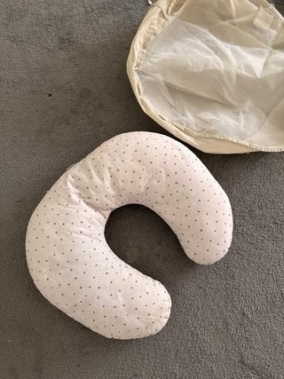 Cojín de lactancia infantil estrellas