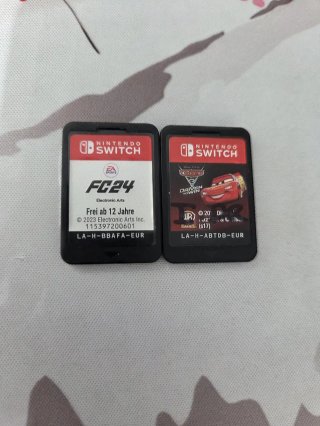 FC 24 y Cars 3 Driven to Win sin caja switch