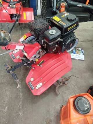 Motoazada Volpino GA-650-3V
