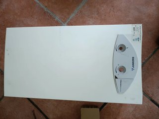 Calentador Junkers ,microinterructor quemado.