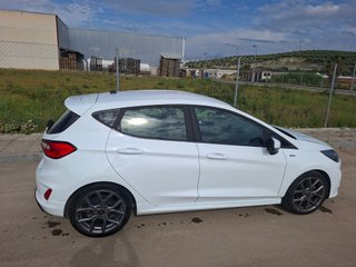 Ford Fiesta 2023 en muy buen estado