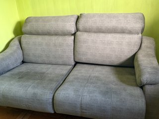 Sofá tela gris desenfundable, cojines extensibles