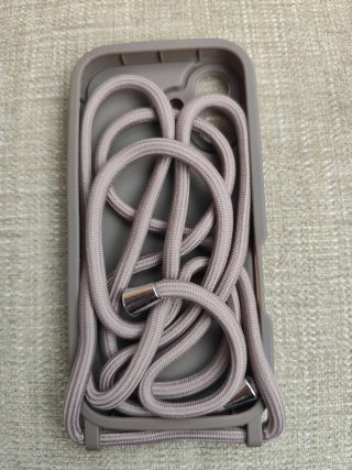 Fundas iPhone 17 con Cuerda   15€ por unidad