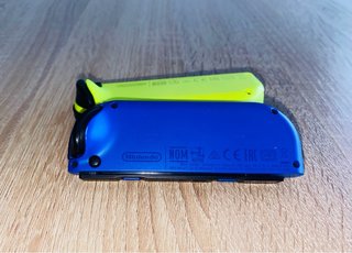 Joy-Con Nintendo Switch Azul y Verde