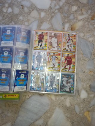 Megacracks 2022-23 Panini Trading Cards