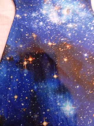 Vestido largo estampado galaxia