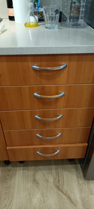 Cajonera baja cocina madera y metal
