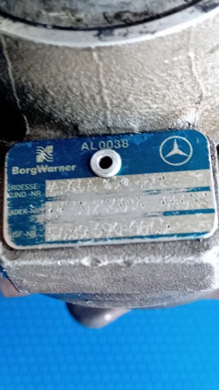 Turbocompresor A 646 090 13 80
