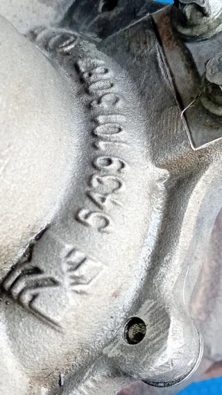Turbocompresor A 646 090 13 80