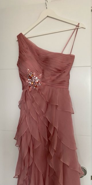 Vestido fiesta largo rosa con pedrería