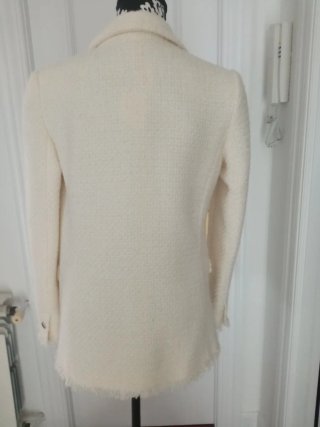 Chaqueta Mango Tweed crema