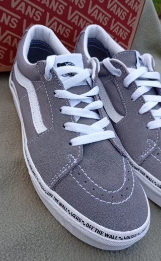 Zapatillas Vans.
