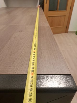 Mesa de comedor madera y metal