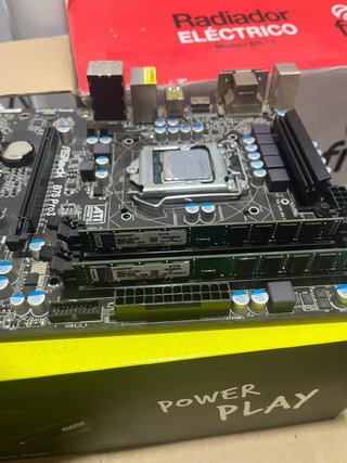 Placa Base + CPU + RAM + Gráfica