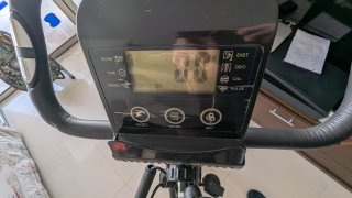 Bicicleta Estática INTEY Plegable 16 Niveles LCD