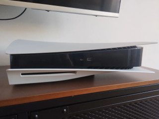 PS5 1TB con controller