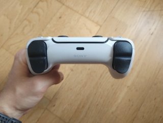 PS5 1TB con controller