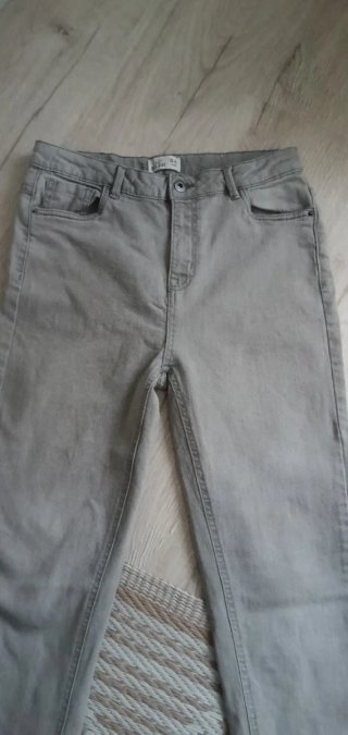 Pantalón vaquero gris 15/16 años