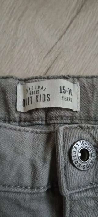 Pantalón vaquero gris 15/16 años