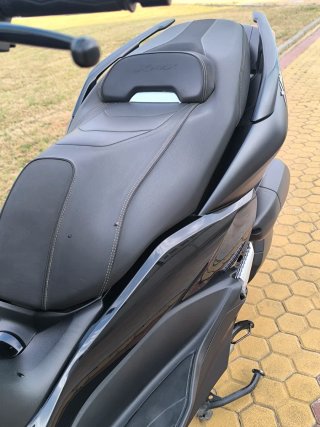Yamaha XMAX 125 Iron Max Negra