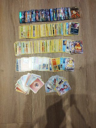Cartas Pokémon Variadas