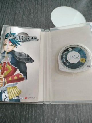 Blade Dancer Lineage of Light PSP