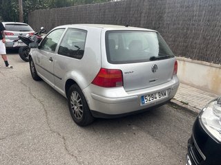 Volkswagen Golf 2001 1.6 gasilina