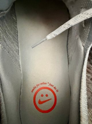 Nike Invincible 3 Naranja Blanco