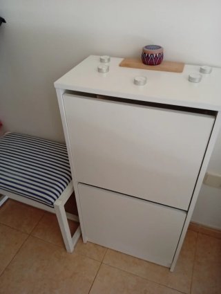 Zapatero blanco