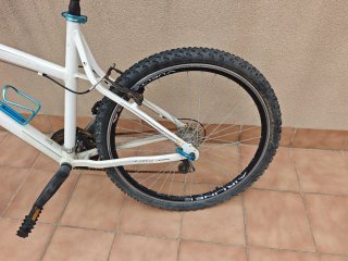 Bicicleta MTB 26 B'Twin Bianca