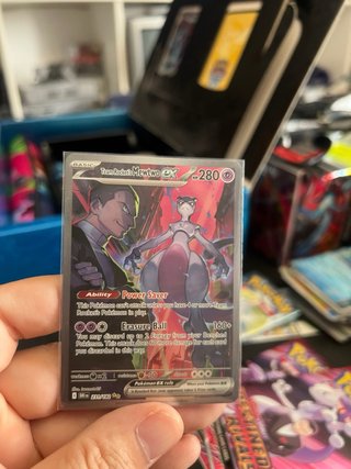 Carta Pokémon Team Rocket's Mewtwo EX