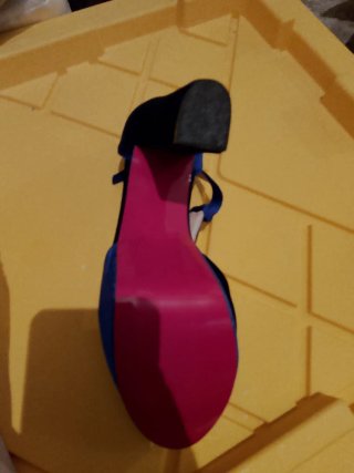 Zapatos de fiesta azul con plataforma