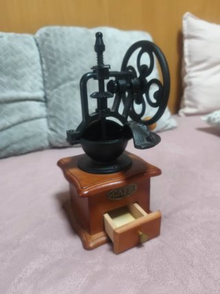 Molinillo de café vintage madera y metal